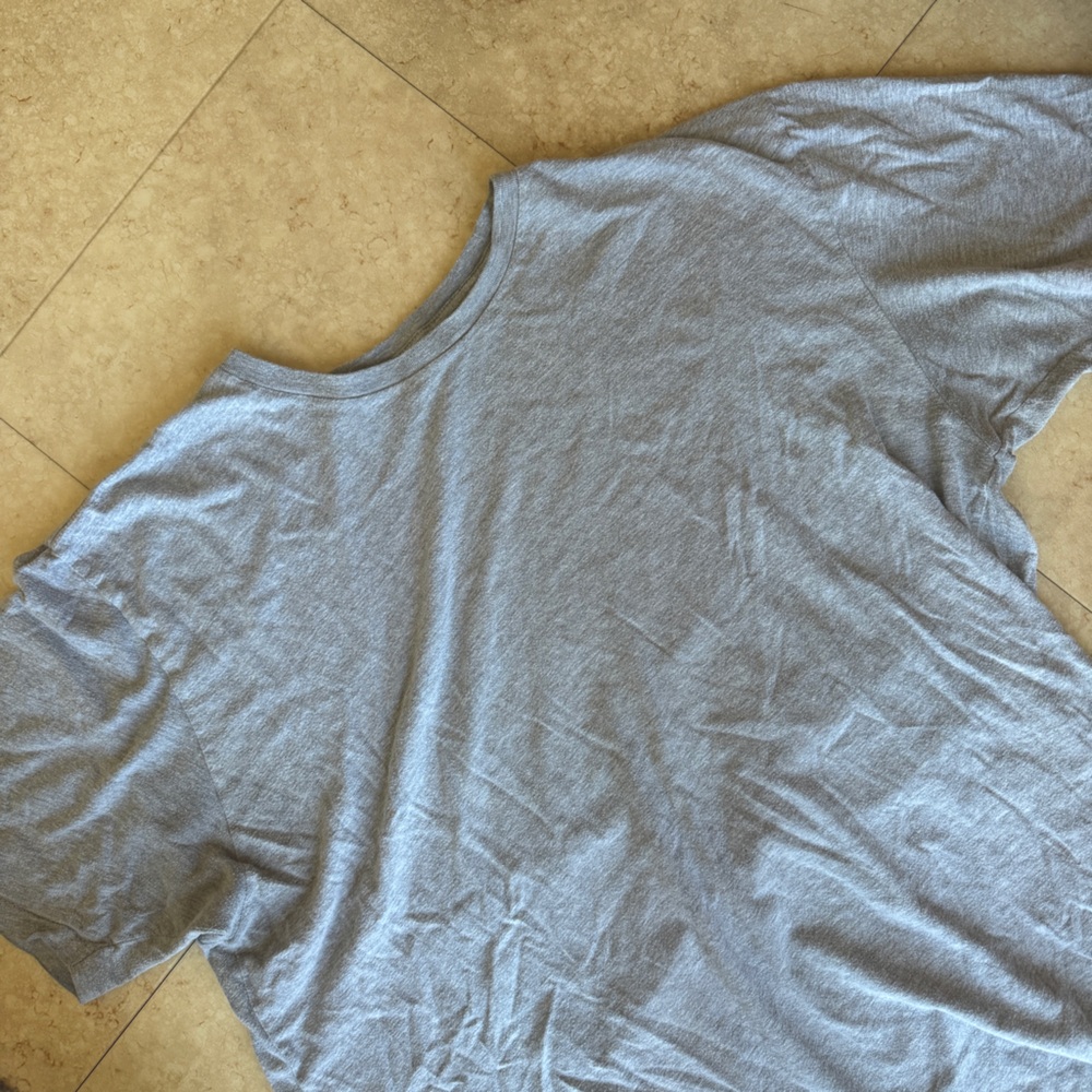 Grey Men’s Tee